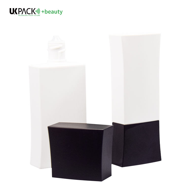 30ml / 50ml PE Customized Color And Logo Square Shape Sunscreen Hand Cream Lotion Bottle UKL33D