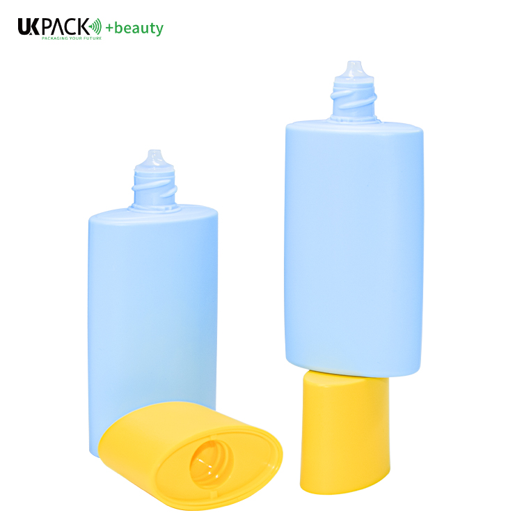 50ml Customized Color And Logo PE Sunscreen Bottle Skin Care Packaging UKL33A