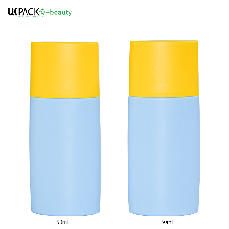 50ml Customized Color And Logo PE Sunscreen Bottle Skin Care Packaging UKL33A