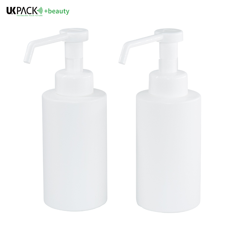 500ml HDPE Skin Care Packaging Foam Pump Bottle Customized Facial Cleanser Bottle UKF25