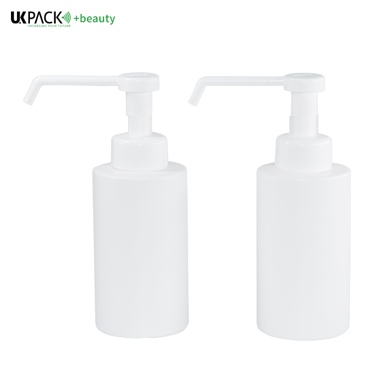 500ml HDPE Skin Care Packaging Foam Pump Bottle Customized Facial Cleanser Bottle UKF25