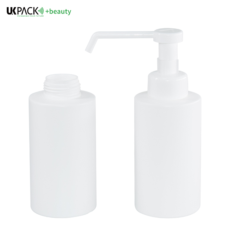 500ml HDPE Skin Care Packaging Foam Pump Bottle Customized Facial Cleanser Bottle UKF25