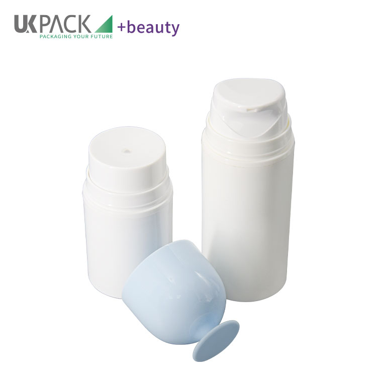 30m 50ml 100ml 150ml 200ml PCR Airless Bottles For Creams Lotions Center Hole Output
