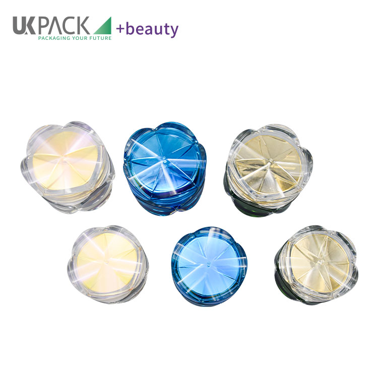 Elegant BPA Free Empty Face Cream Containers Custom Color Flower Shape Acrylic 30g 50g UKC32