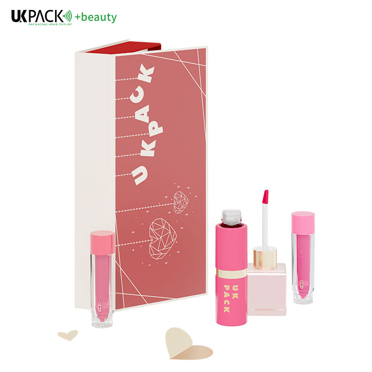 5ml PET lip balm Bottle  Replaceable lip balm bottle Custom Cosmetic Packaging