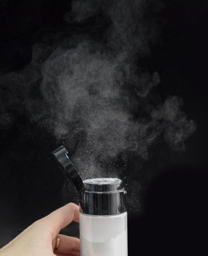 100g 150g PETG Cosmetic Pump Bottle Mens Skincare Packaging For Talcum Loose Powders 1