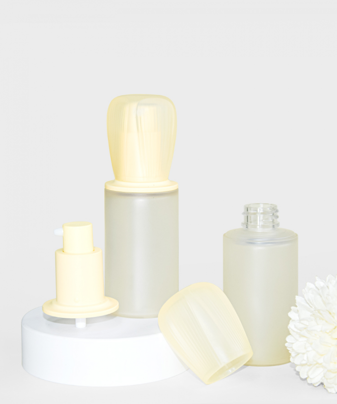 40ml Skin Care Packaging Lotion Pump Bottle Customized PET Essence Bottle UKL32D 7