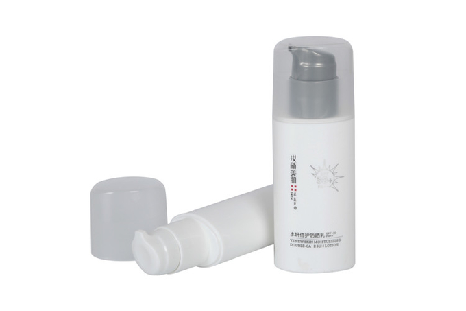 Oval Shape 30ml 50ml PP Airless Bottle Customized Color Lotion / Cream Skin Care Packaging Container UKA07 0