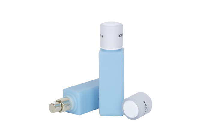 Delicate 40ml Foundation Pump Bottle Airless Travel Matt Acrylic Refillable 1