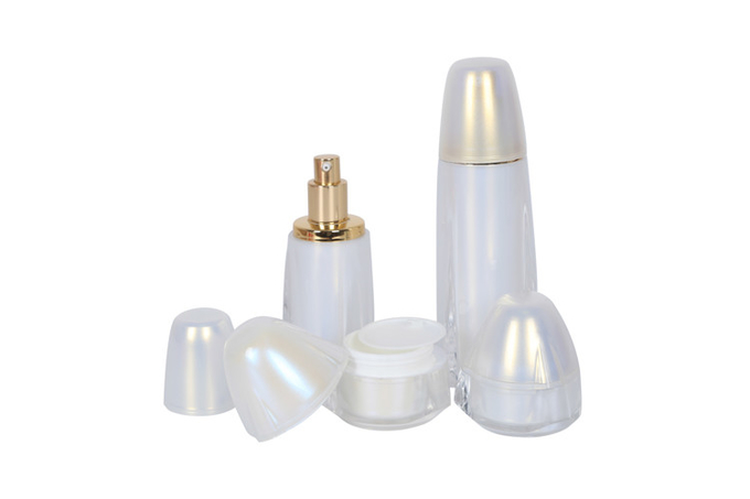 Set of 4pcs White Acrylic Lotion/Essence Bottle Face Cream Hand Cream Jar 30-50ml Personal Care Set 1