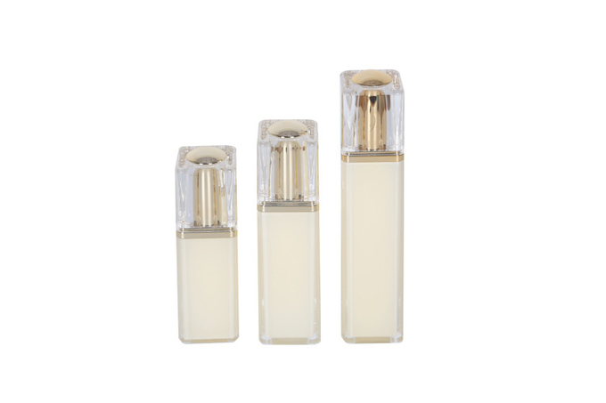 Eco Friendly Square Acrylic Lotion Pump Bottles Cream Jars Skincare Combination Set 0