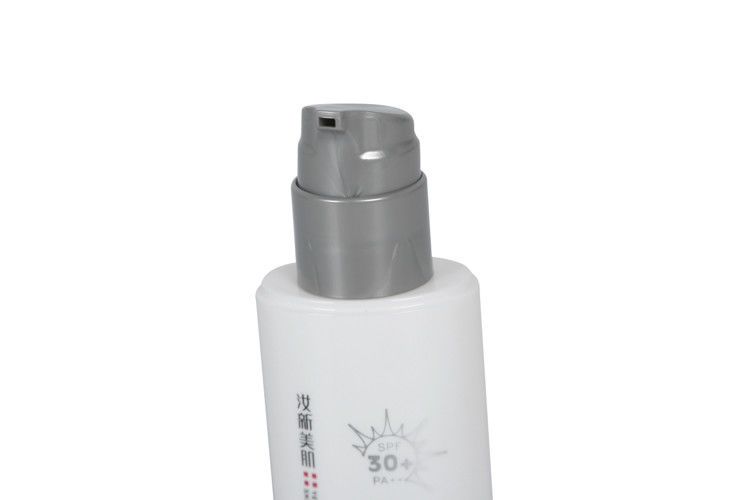 Oval Shape 30ml 50ml PP Airless Bottle Customized Color Lotion / Cream Skin Care Packaging Container UKA07