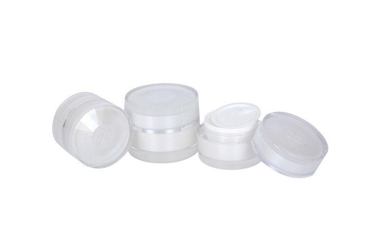 Customized Color Skincare Set 15/30/50g Acrylic Cream Jar And 15/30/50ml Cosmetic Packaging Lotion Bottles Family Set