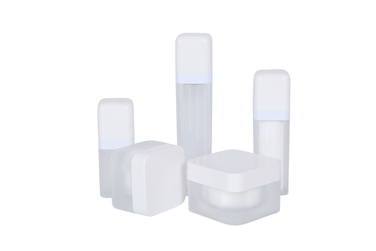 Acrylic Square 15/30/50ml Face Moisturizer Bottle Matte White lotion toner Family Skin Suit