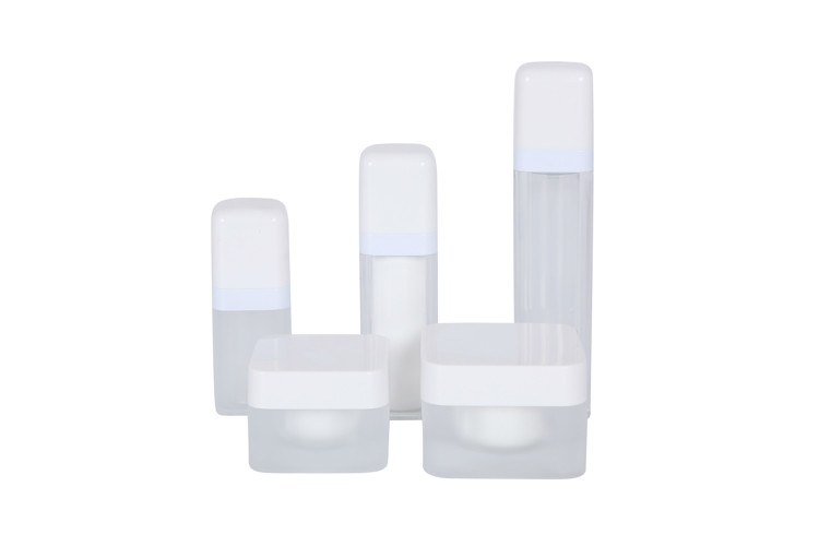 Acrylic Square 15/30/50ml Face Moisturizer Bottle Matte White lotion toner Family Skin Suit